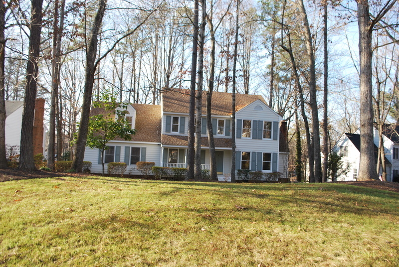 6200 Forest Wood Ct in Midlothian, VA - Foto de edificio