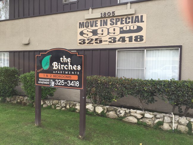 The Birches in Bakersfield, CA - Foto de edificio - Building Photo