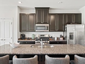 2065 Elm Tree Ct in Charlottesville, VA - Building Photo - Building Photo