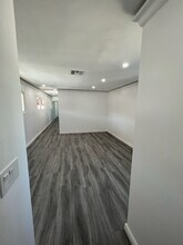 11685 Magnolia Blvd, Unit B in North Hollywood, CA - Building Photo - Building Photo
