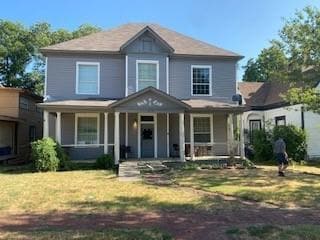 617 W Gandy St in Denison, TX - Foto de edificio