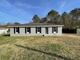 4002 Offutt Ct NW in Huntsville, AL - Building Photo