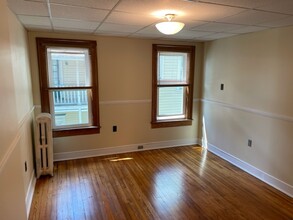 1211 Marion St, Unit D in Dunmore, PA - Building Photo - Building Photo