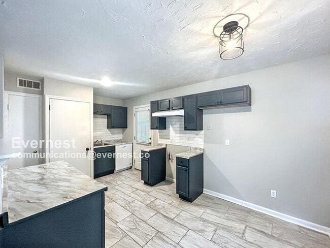 4624 Sunnybrook St in Memphis, TN - Building Photo - Building Photo