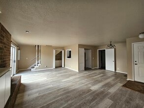 3808 Quail Run Cir in Norman, OK - Building Photo - Building Photo