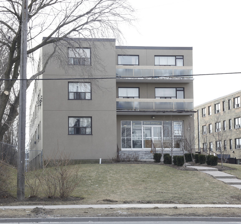 Wilson Court Apartments in Toronto, ON - Building Photo