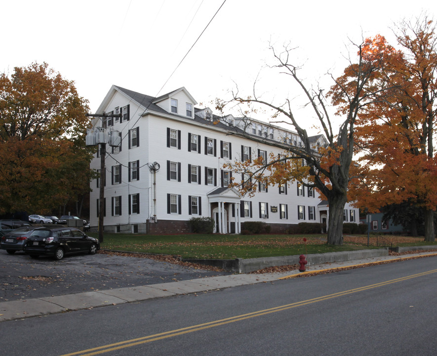 Hopedale Manor in Hopedale, MA - Building Photo