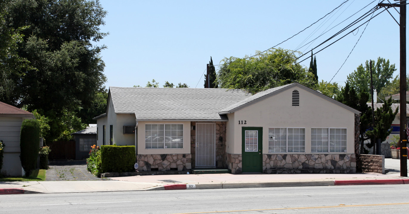 112 E Duarte Rd in Arcadia, CA - Building Photo