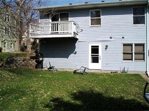 1100 4th St N in Stillwater, MN - Building Photo - Building Photo