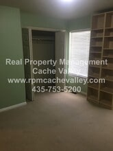 356 Spring Creek Pkwy in Providence, UT - Building Photo - Building Photo