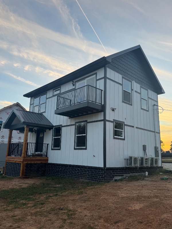 property at 199 Briar Ridge Ct