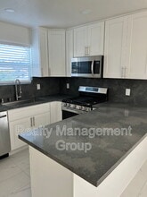 3897 Z St in San Diego, CA - Building Photo - Building Photo