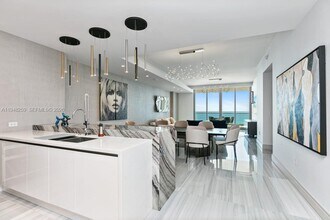 17901 Collins Ave in Sunny Isles Beach, FL - Building Photo - Building Photo