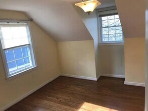 2425 Longview Ave SW, Unit 23 in Roanoke, VA - Building Photo - Building Photo