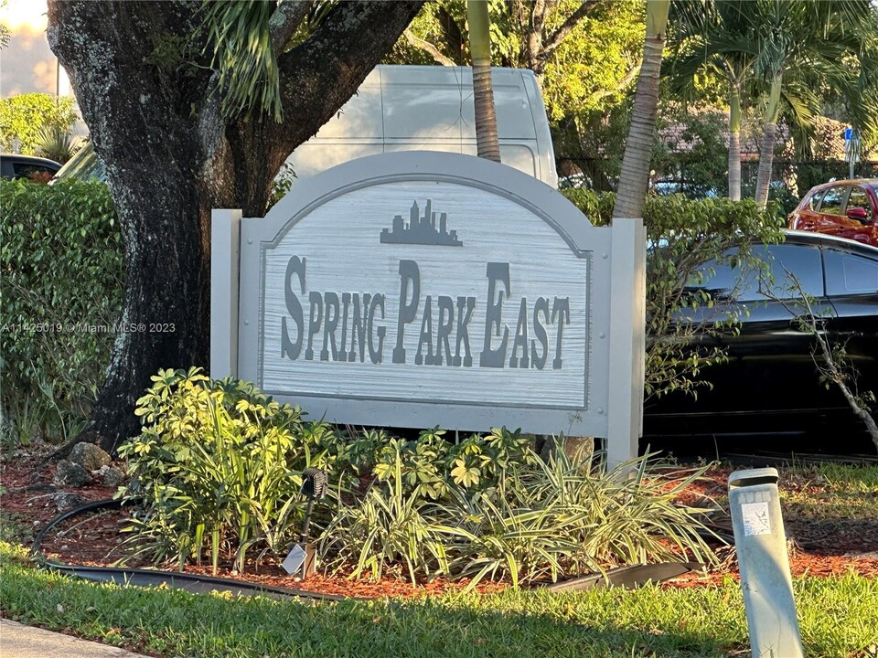 3236 NW 102nd Ter, Unit 207-F in Coral Springs, FL - Building Photo