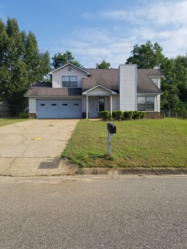 105 Cambridge Rd in Enterprise, AL - Building Photo - Building Photo