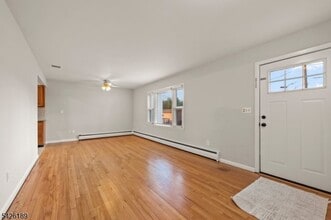 47 River Rd in Chatham, NJ - Building Photo - Building Photo