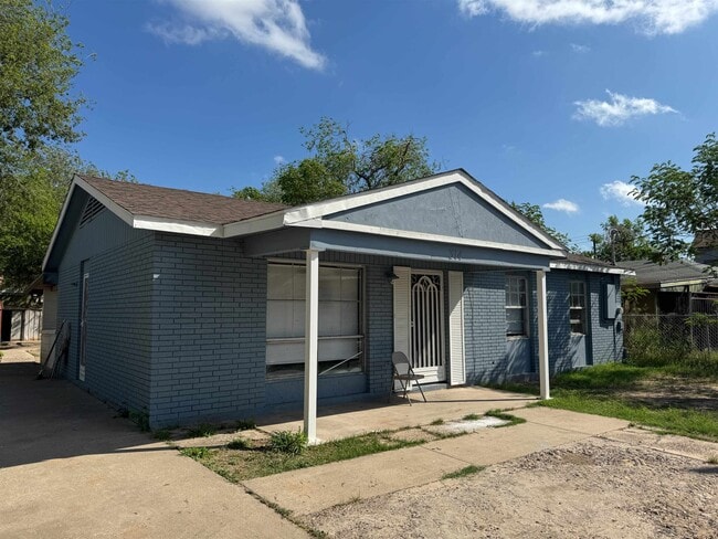 property at 314 Farragut St