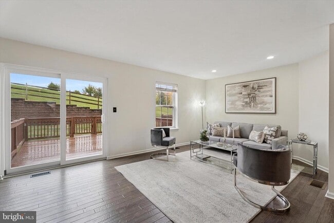 1031 Balley Dr in Phoenixville, PA - Building Photo - Building Photo