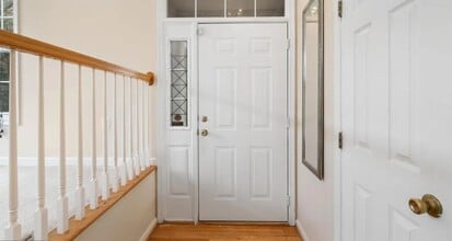 417 Clayton Ln in Alexandria, VA - Building Photo - Building Photo