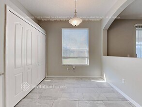 1613 Open Field Loop in Brandon, FL - Building Photo - Building Photo