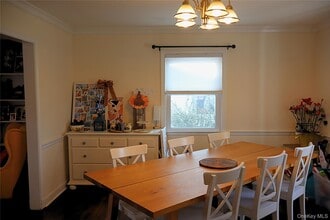 14 Bonnett Ave in Larchmont, NY - Building Photo - Building Photo