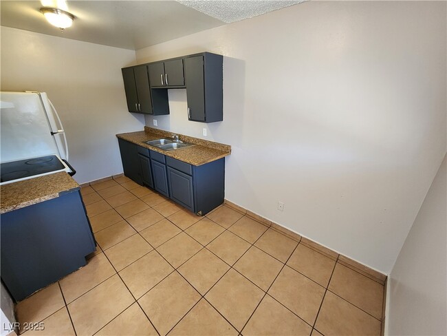 property at 2527 N Crawford St