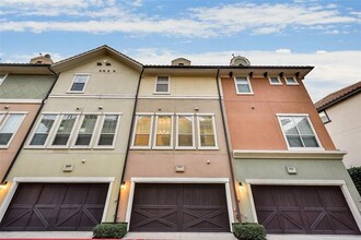 622 Arbol in Irving, TX - Building Photo - Building Photo