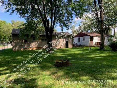 325 Marquette Rd in Machesney Park, IL - Building Photo - Building Photo