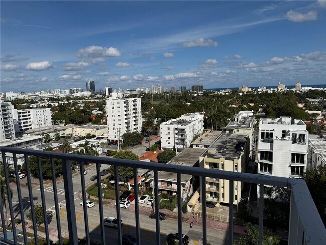 property at 1228 West Ave