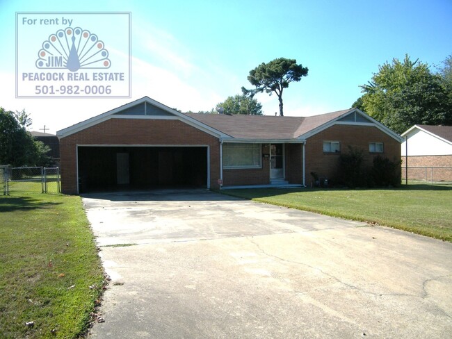 308 N Hospital Dr in Jacksonville, AR - Building Photo - Building Photo