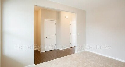 2357 Pine Crest Dr in Lancaster, OH - Building Photo - Building Photo
