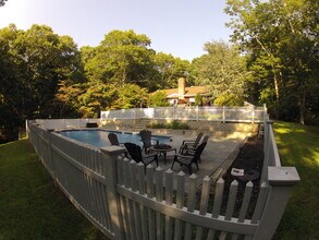157 Bridies Path in Southampton, NY - Building Photo - Building Photo