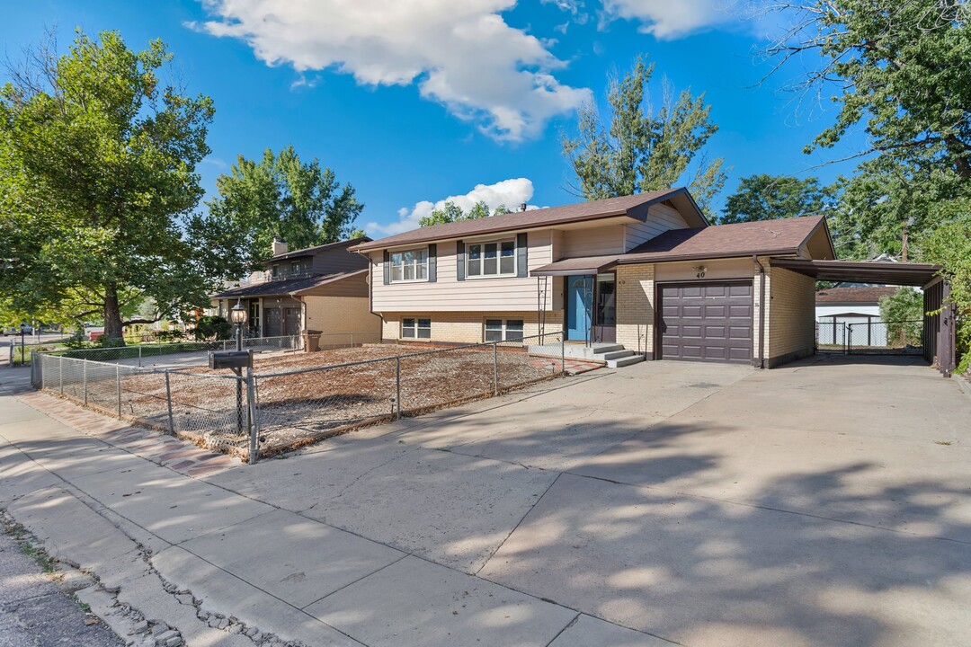 40 Landoe Ln in Colorado Springs, CO - Building Photo