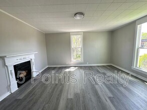 1102 Batts Blvd in Springfield, TN - Building Photo - Building Photo