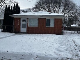 5626 Merrick St in Dearborn Heights, MI - Building Photo