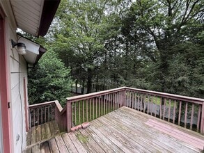 33 Mi-Anna Dr in Mahopac, NY - Building Photo - Building Photo