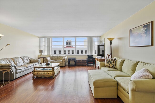 1160 N Federal Hwy in Fort Lauderdale, FL - Building Photo - Building Photo