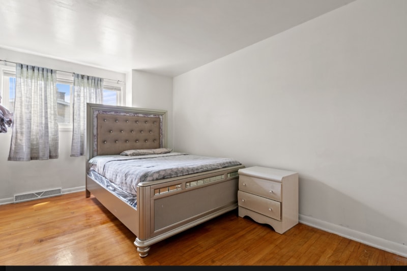 419 Glenshire Rd in Glenview, IL - Building Photo