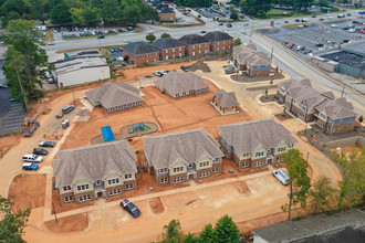 Thompson Square in Lawrenceville, GA - Foto de edificio - Building Photo