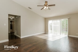 1024 Olliff Way in Oviedo, FL - Building Photo - Building Photo