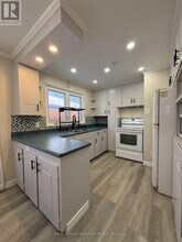 103 Cleta Dr in Toronto, ON - Building Photo - Building Photo