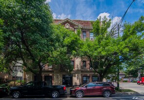 1414 W Pratt Blvd in Chicago, IL - Building Photo