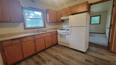 802 Garfield St W in Anoka, MN - Building Photo - Building Photo