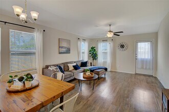 14425 Conifer Dr in Conroe, TX - Building Photo - Building Photo