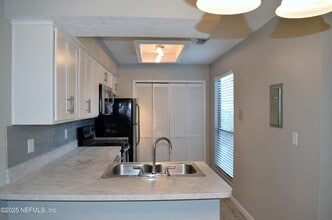 4846 Kingsmeadow Ln in Jacksonville, FL - Building Photo - Building Photo