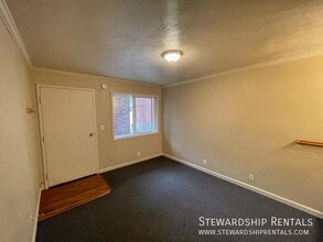 1827 Harris St in Eugene, OR - Building Photo - Building Photo