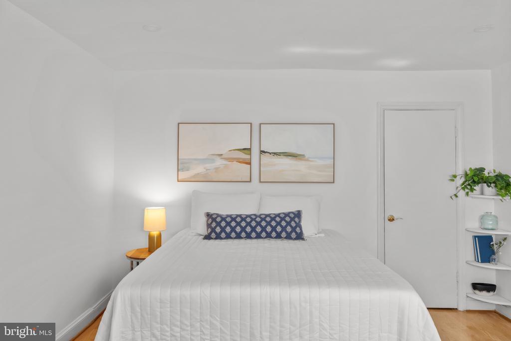 1821 21st St N in Arlington, VA - Building Photo
