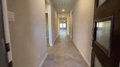 2418 Humble Wy in Rosenberg, TX - Building Photo - Building Photo