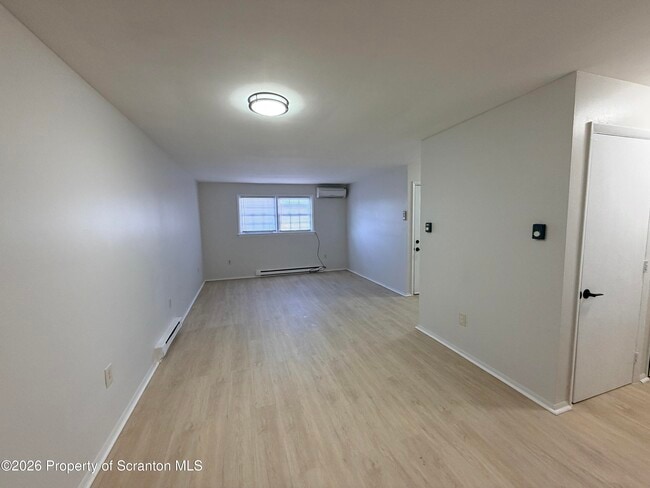 1005-1015 Lincoln St in Hazleton, PA - Building Photo - Building Photo